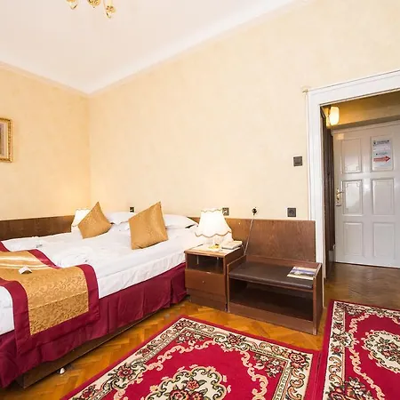 Hotel Tisza és Thermálfürdő 3*