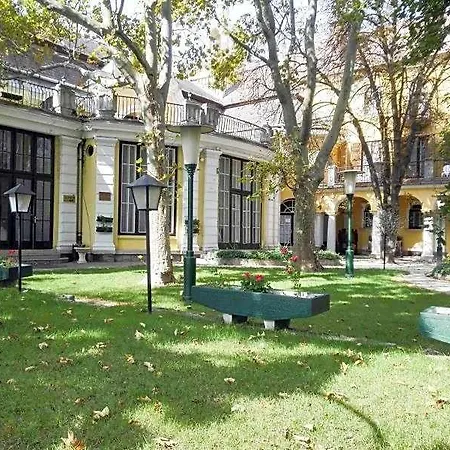 Tisza Es Thermalfuerdo 호텔 3*