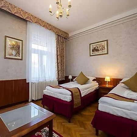 Tisza Es Thermalfuerdo Hotel